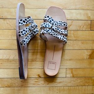 Dolce Vita Cait Leopard Slides